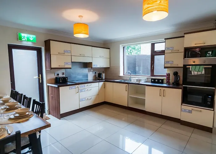 Suburban Haven Quarto em Acomodações Particulares