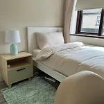 Suburban Haven * 都柏林