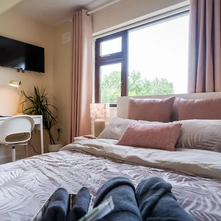 Suburban Haven Privat bolig
