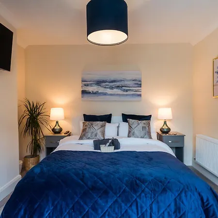 Privatunterkunft Suburban Haven