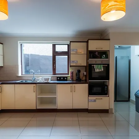 Privat bolig Suburban Haven Dublin